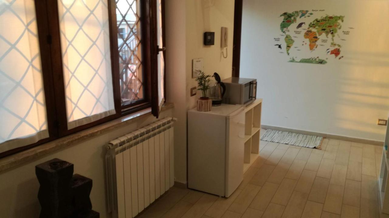 Bonsai Bed & Breakfast Φιουμιτσίνο Εξωτερικό φωτογραφία